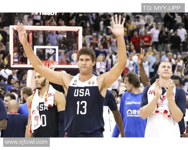 南京篮球队在世界杯中的个人能力表现分析与点评